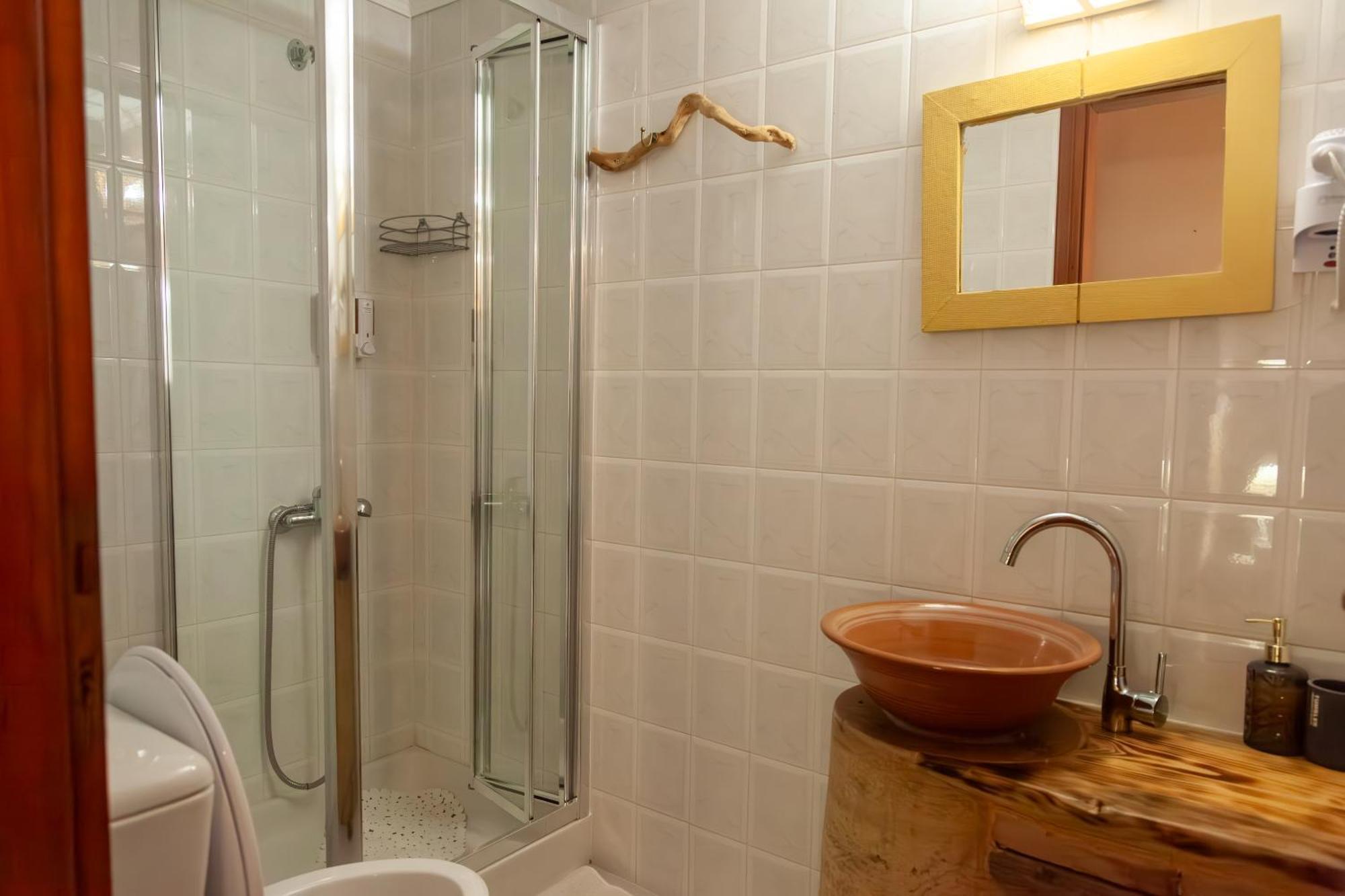 Amnisiades Apartments Karteros Zewnętrze zdjęcie